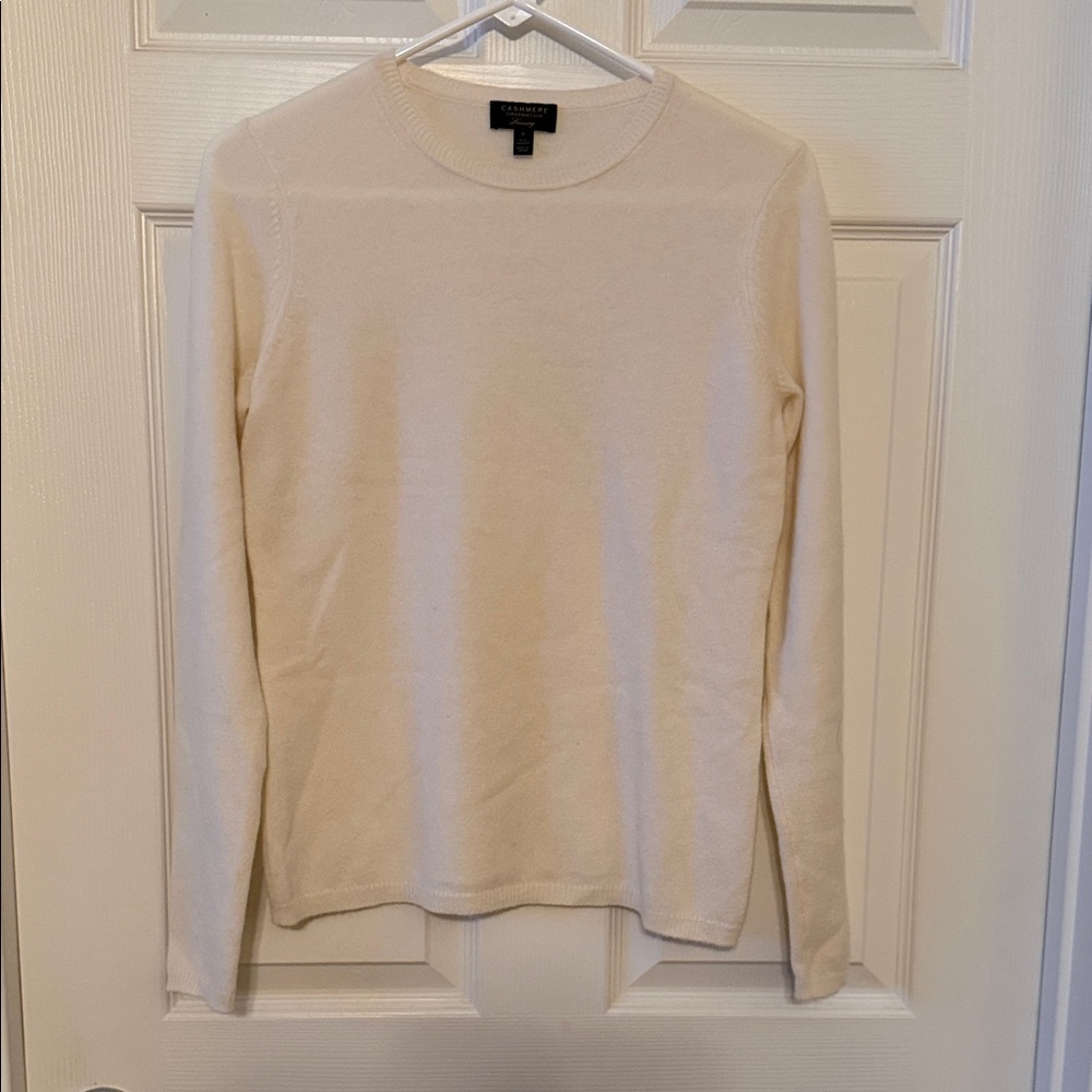 Charter Club Cream Crew Neck Sweater